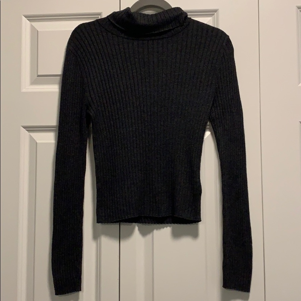 American Eagle Charcoal Turtleneck Sweater Size L